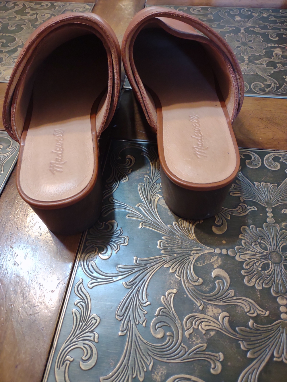 The Cecily Clog in Oiled Leather  English Saddle - Picture 5 of 12